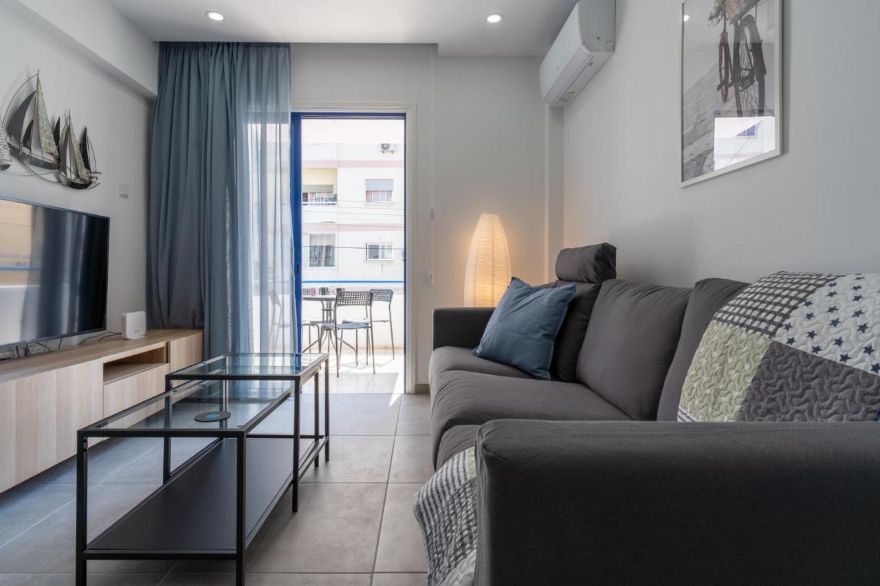 Odyssey - Captivating 2-Bedroom Retreat In Lárnaca Exterior foto