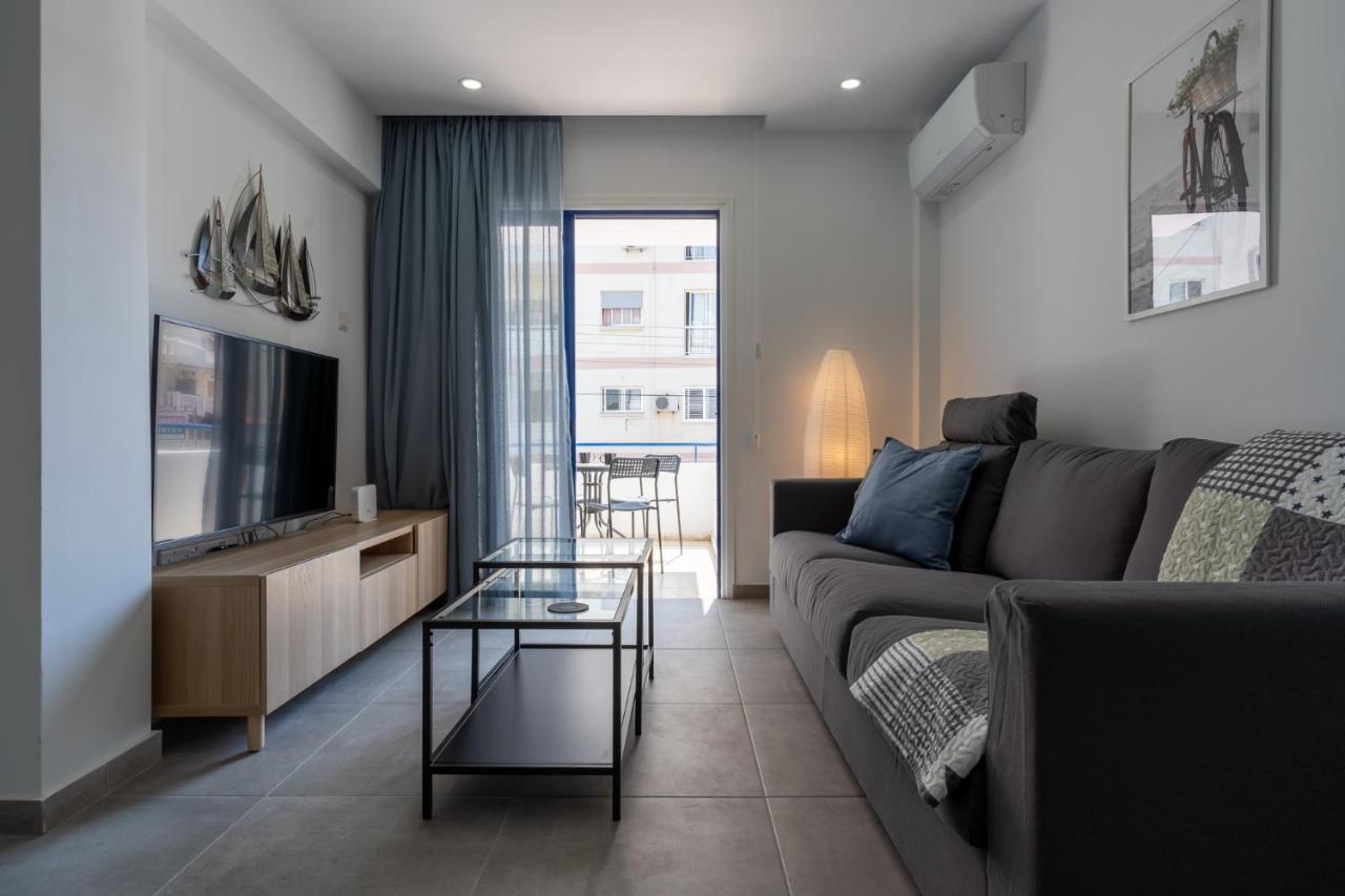 Odyssey - Captivating 2-Bedroom Retreat In Lárnaca Exterior foto